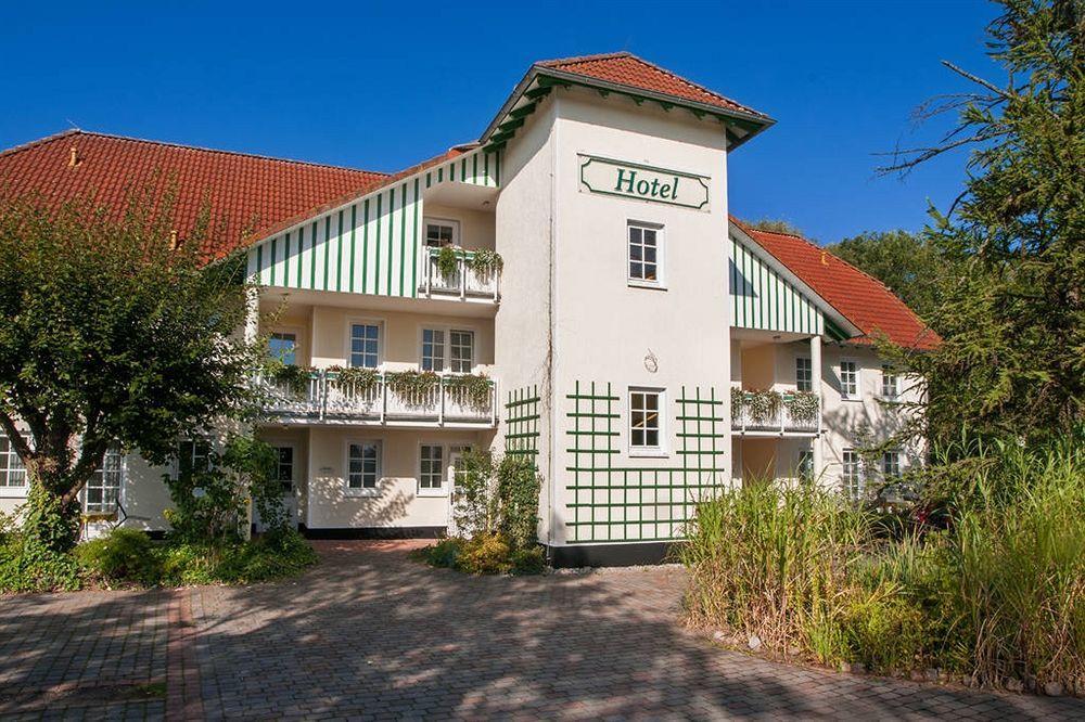 Landgasthof & Hotel Jagdhof Stralsund Esterno foto