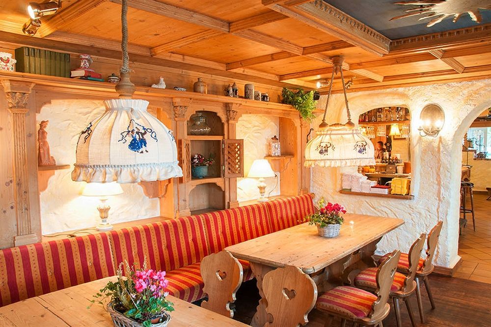 Landgasthof & Hotel Jagdhof Stralsund Esterno foto