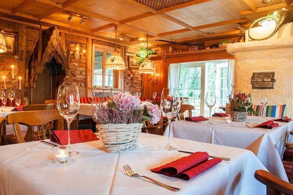 Landgasthof & Hotel Jagdhof Stralsund Esterno foto