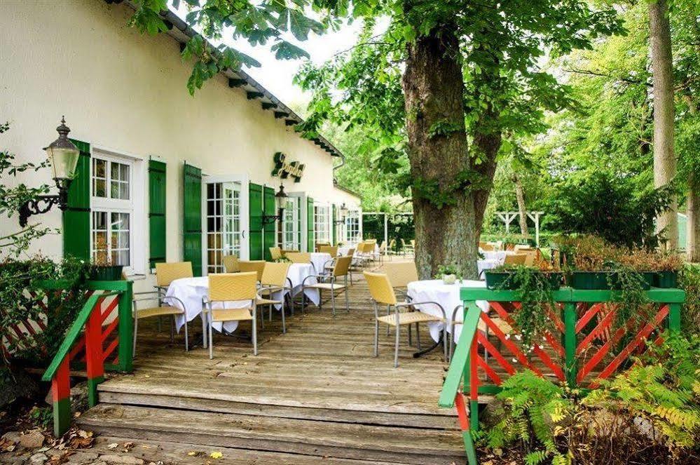 Landgasthof & Hotel Jagdhof Stralsund Esterno foto