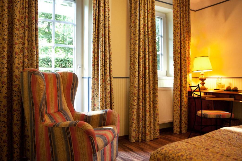 Landgasthof & Hotel Jagdhof Stralsund Esterno foto